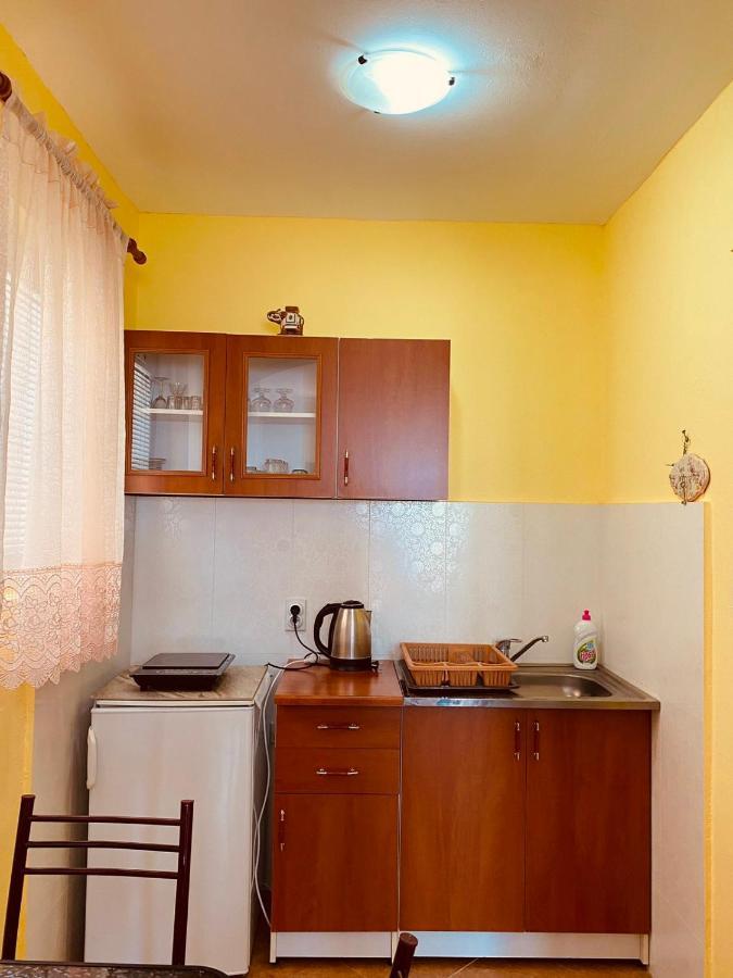 Djonovic Apartments Бар Екстериор снимка